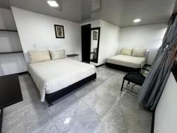6. Habitación Cuadruple Básica